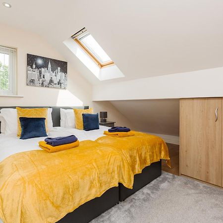 Oxheys House - 5 Bedrooms Contractors Parking Preston  Ruang foto