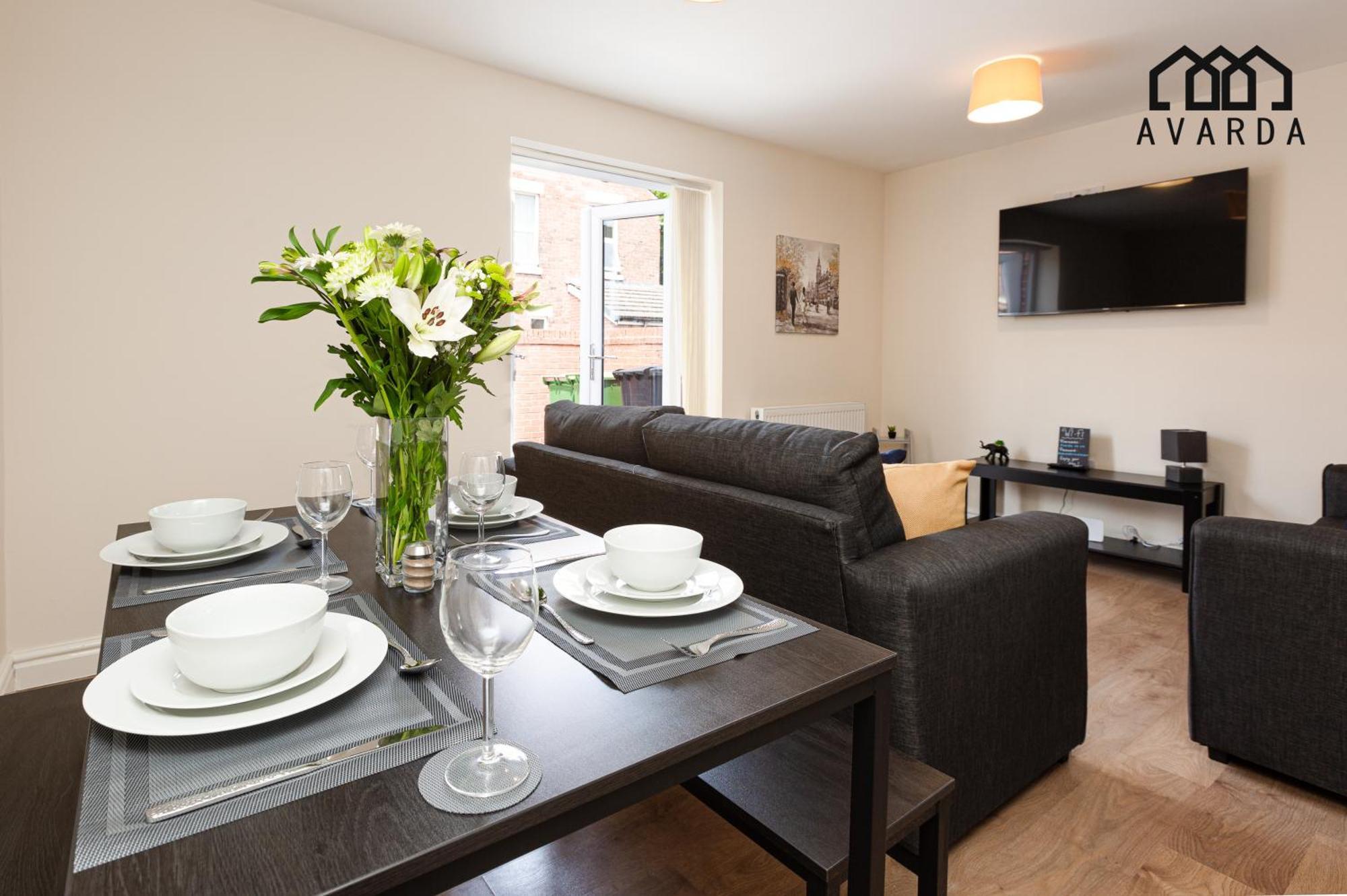 Oxheys House - 5 Bedrooms Contractors Parking Preston  Ruang foto
